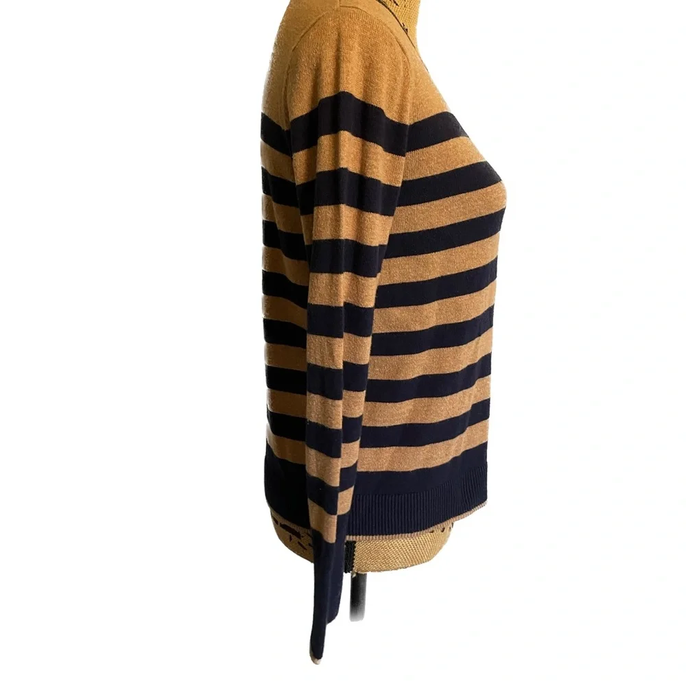 A New Day Sweater Long Sleeves Tan and Navy Size M - Picture 3 of 8